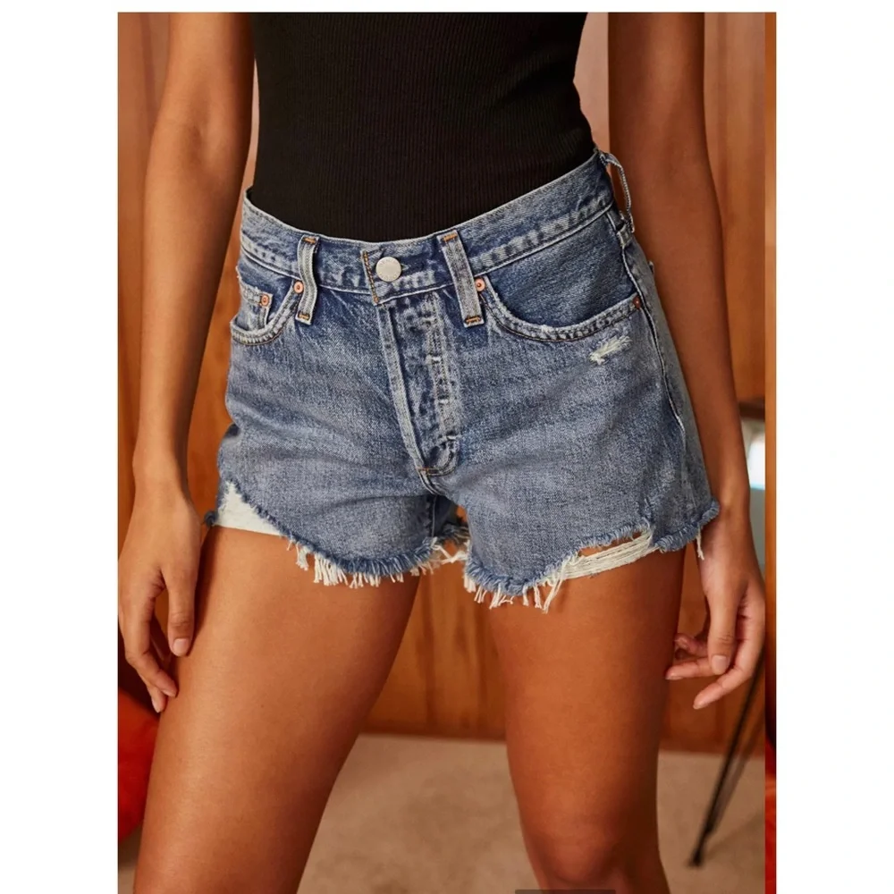 2x 👯‍♀️Host Pick⚡️Denim Forum (Aritzia) The Ex Boyfriend Short - Picture 2 of 13